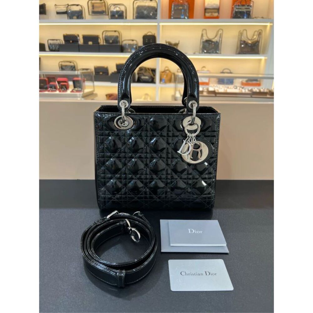Dior Women Pre-Loved Bag Very Good Condition